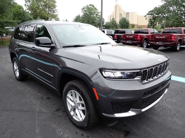 New 2024 Jeep Grand Cherokee L Laredo AWD/4WD image 9