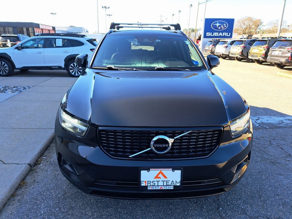 Used 2020 Volvo XC40 T5 R-Design w/ Protection Package Premier image 9