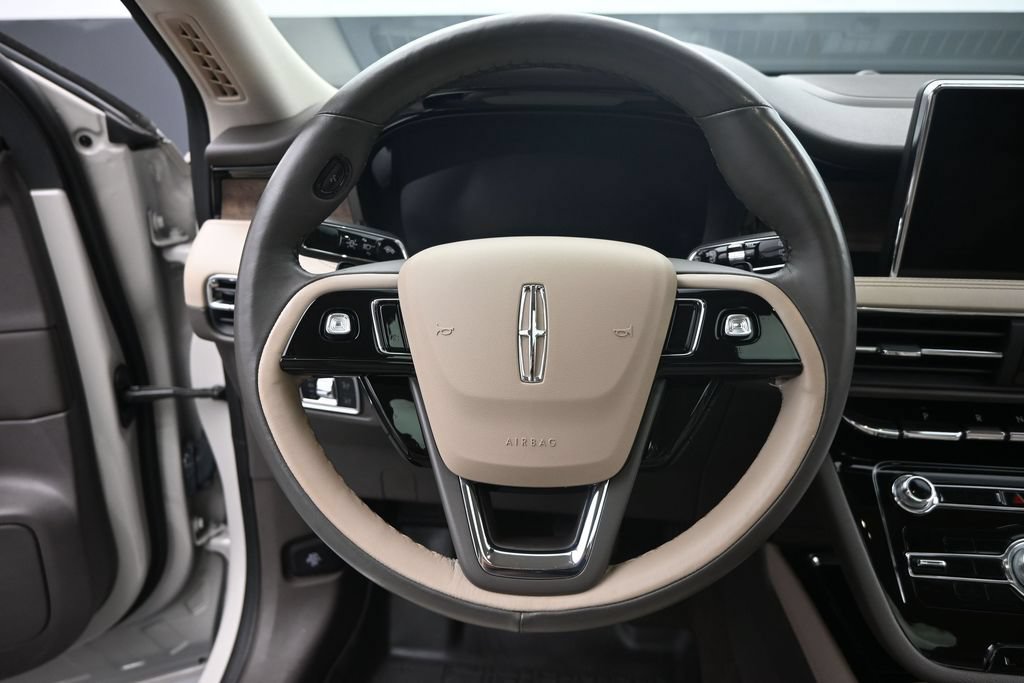 Used 2021 Lincoln Corsair Grand Touring w/ Equipment Group 301A AWD/4WD image 32