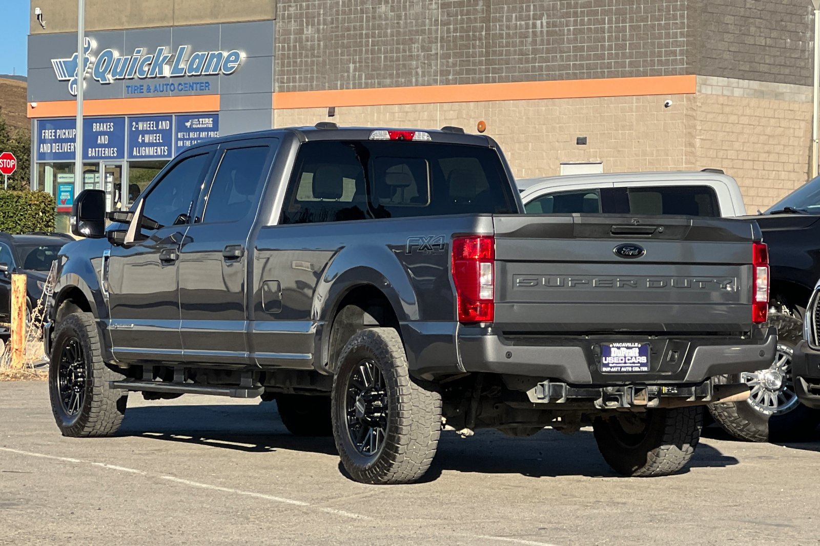 Certified 2022 Ford F350 XLT w/ Black Appearance Package AWD/4WD image 6