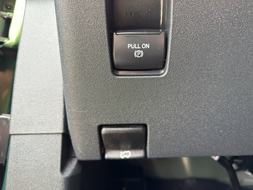 Used 2022 Ford Bronco Black Diamond AWD/4WD image 16