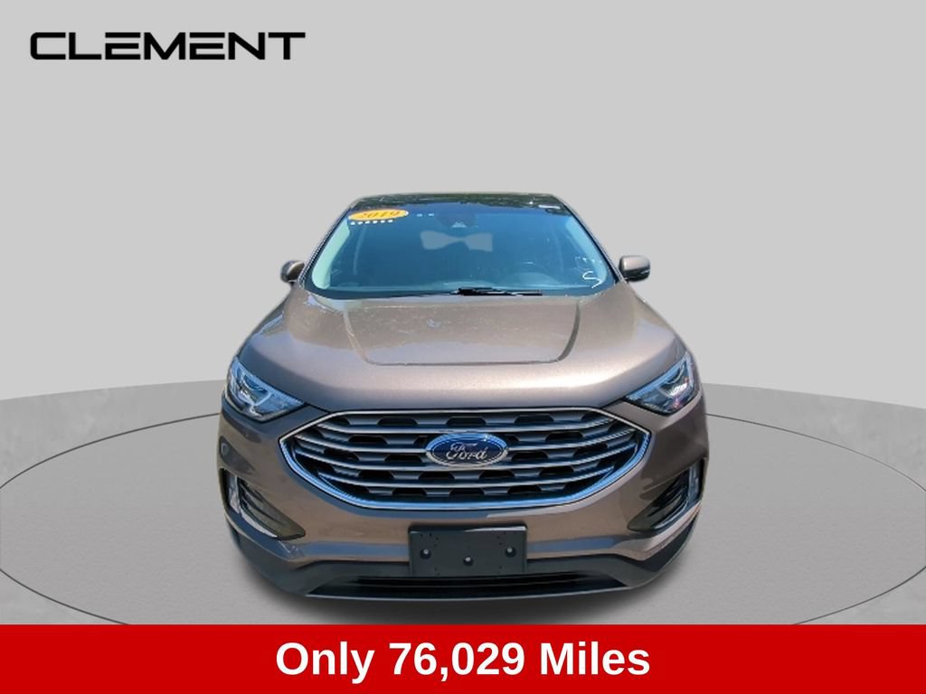 Used 2019 Ford Edge Titanium w/ Class II Trailer Tow Package AWD/4WD image 9