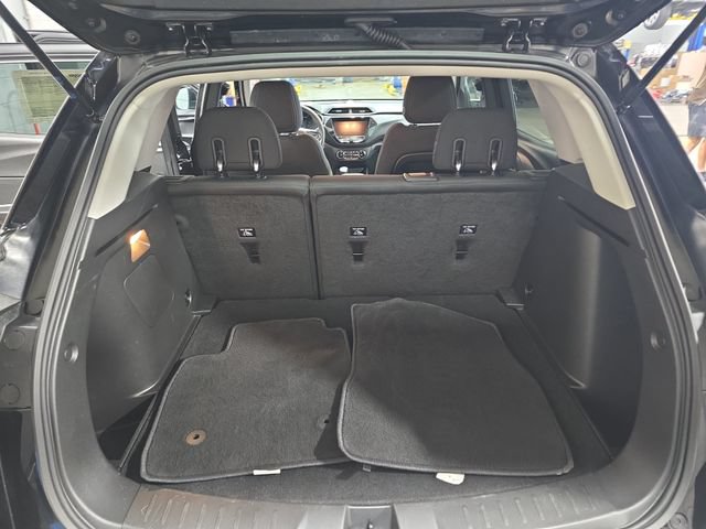 Used 2023 Chevrolet TrailBlazer LT w/ Convenience Package FWD image 16