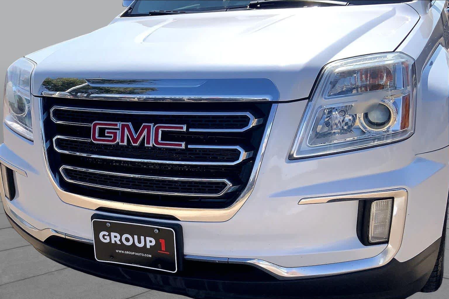 Used 2016 GMC Terrain SLT w/ Open Road Package AWD/4WD image 29