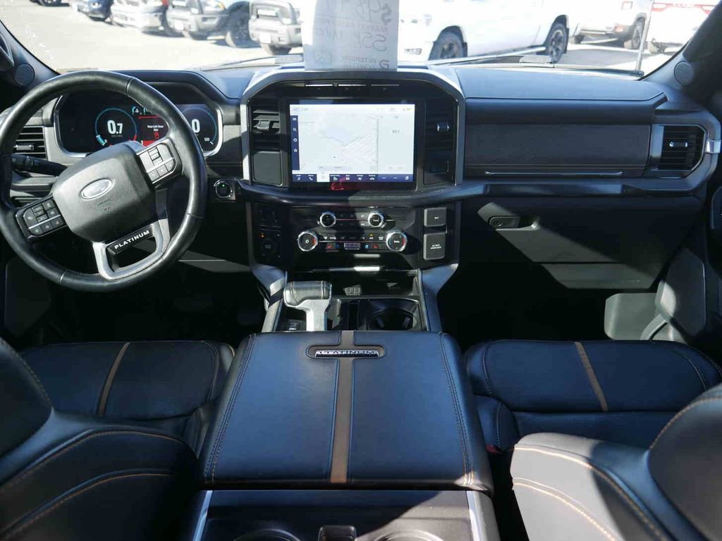 Used 2023 Ford F150 Platinum image 5