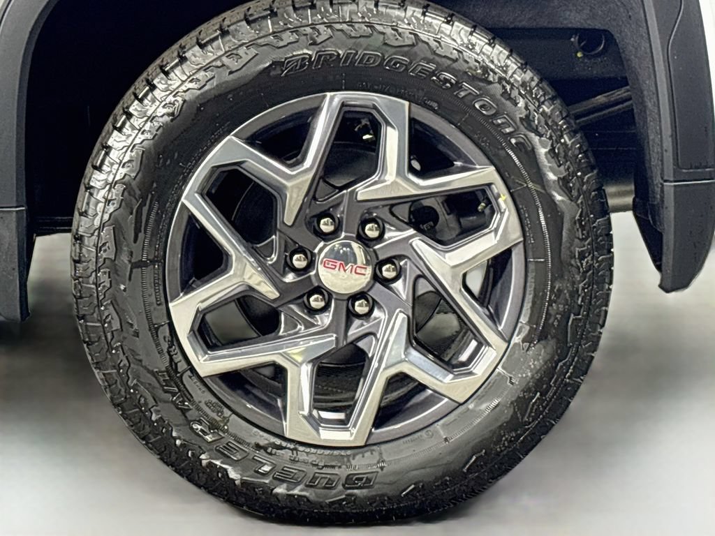 New 2026 GMC Sierra 1500 SLT w/ SLT Premium Plus Package AWD/4WD image 32