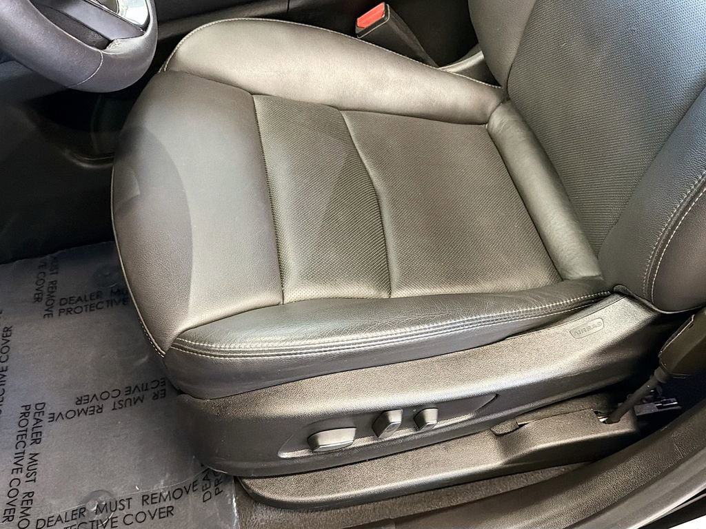 Used 2025 Cadillac XT6 Sport image 19