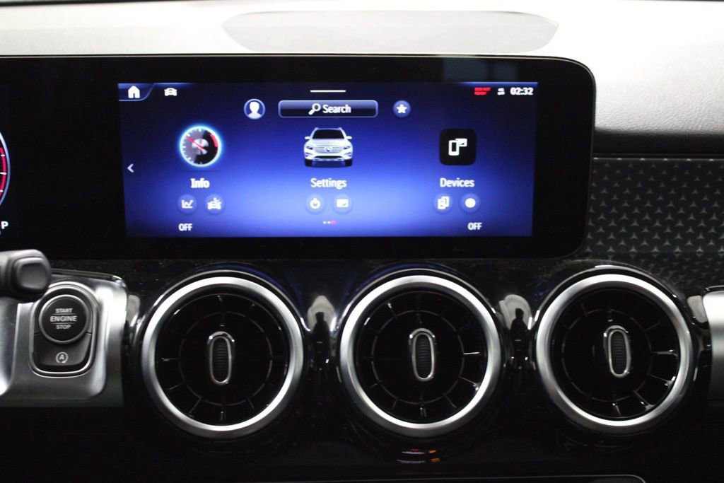 Certified 2026 Mercedes-Benz GLB 250 4MATIC image 26