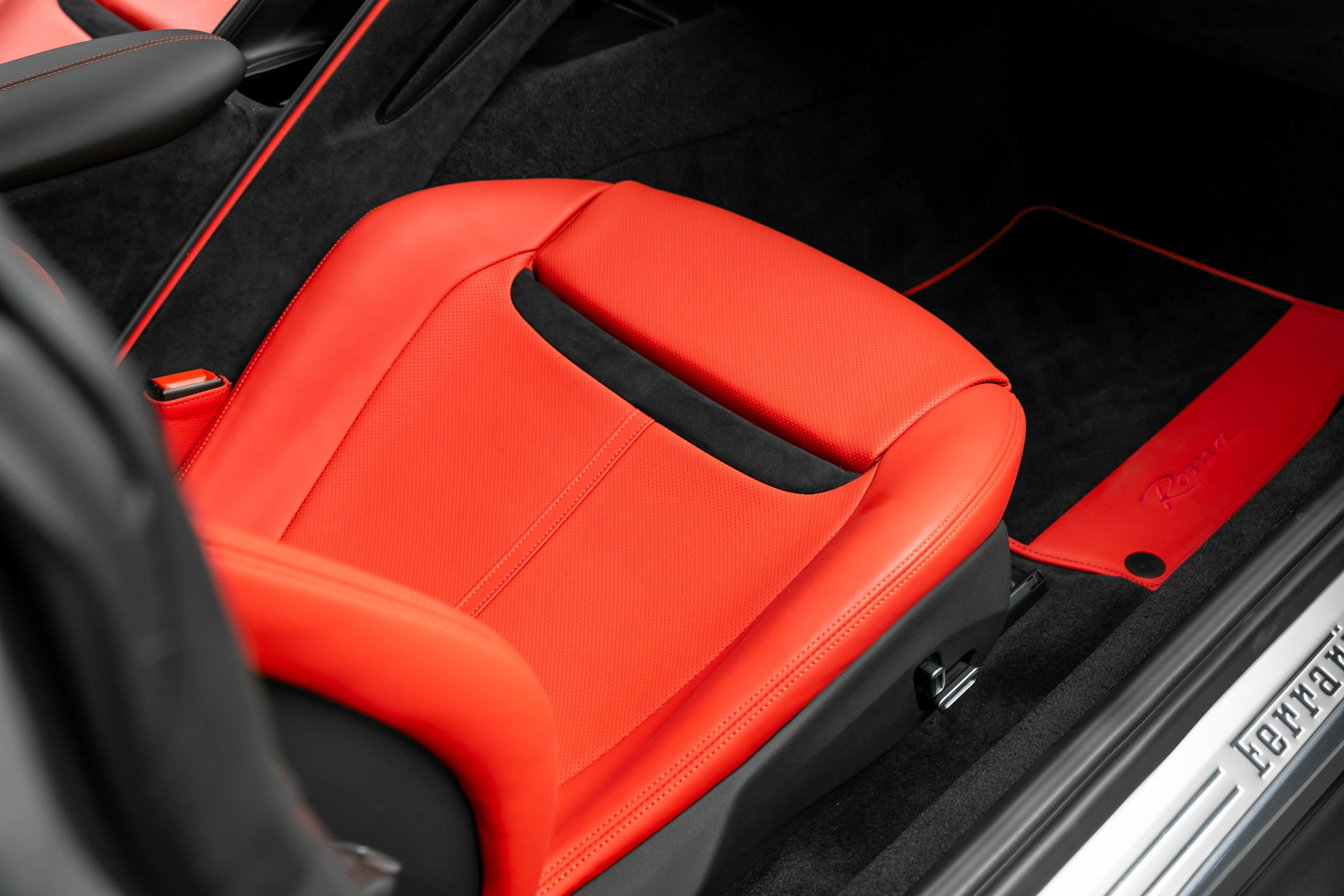 Certified 2024 Ferrari Roma image 29