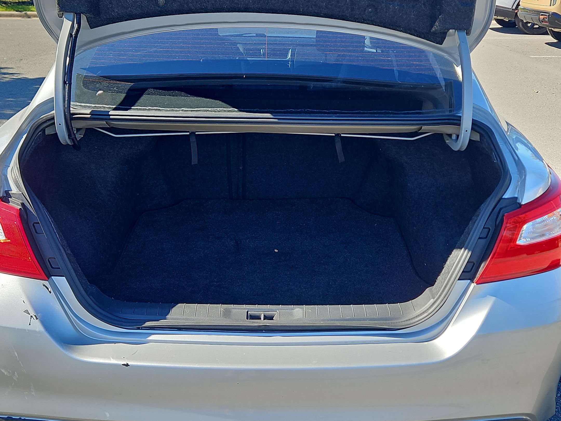 Used 2017 Nissan Altima 2.5 SV FWD image 18