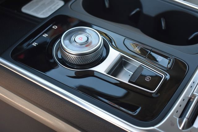 New 2026 Kia Carnival SX Prestige FWD image 32