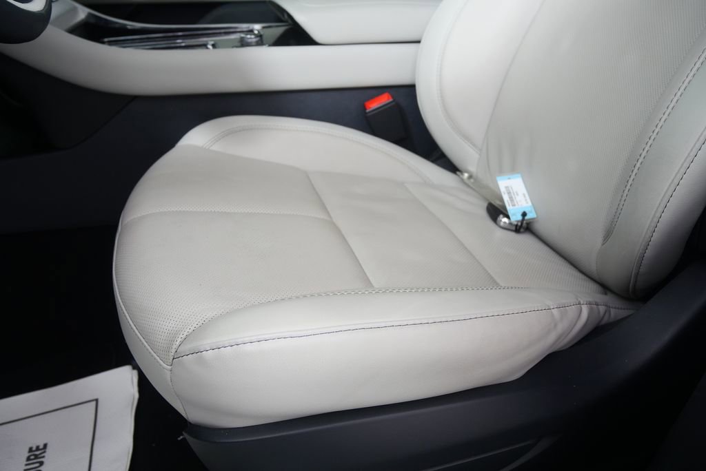 Used 2025 Lincoln Aviator Reserve w/ Jet Appearance Package image 9