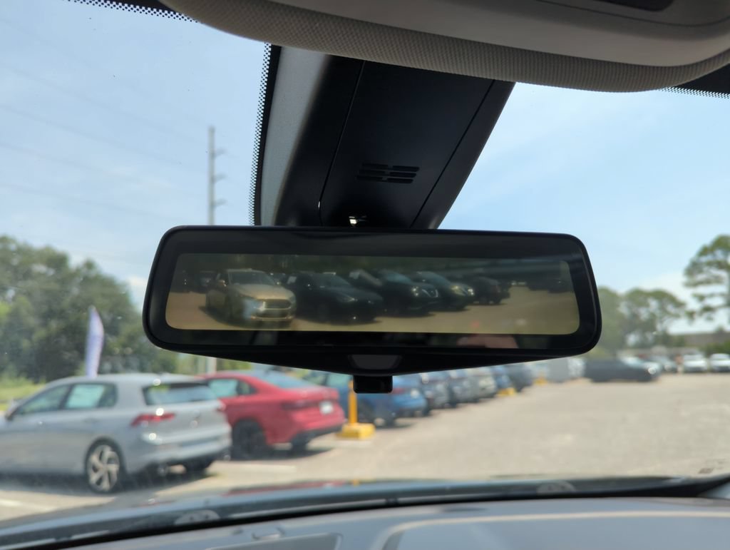 Used 2019 Chevrolet Traverse Premier w/ Driver Confidence II Package FWD image 27