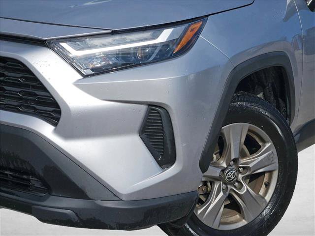 Used 2024 Toyota RAV4 XLE image 4