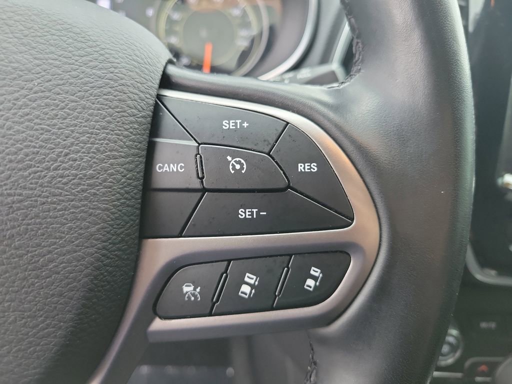 Used 2021 Jeep Cherokee High Altitude image 30