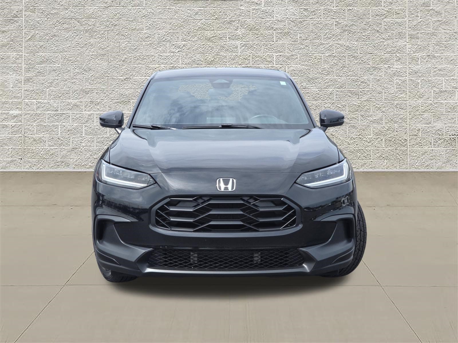 Used 2024 Honda HR-V Sport image 2