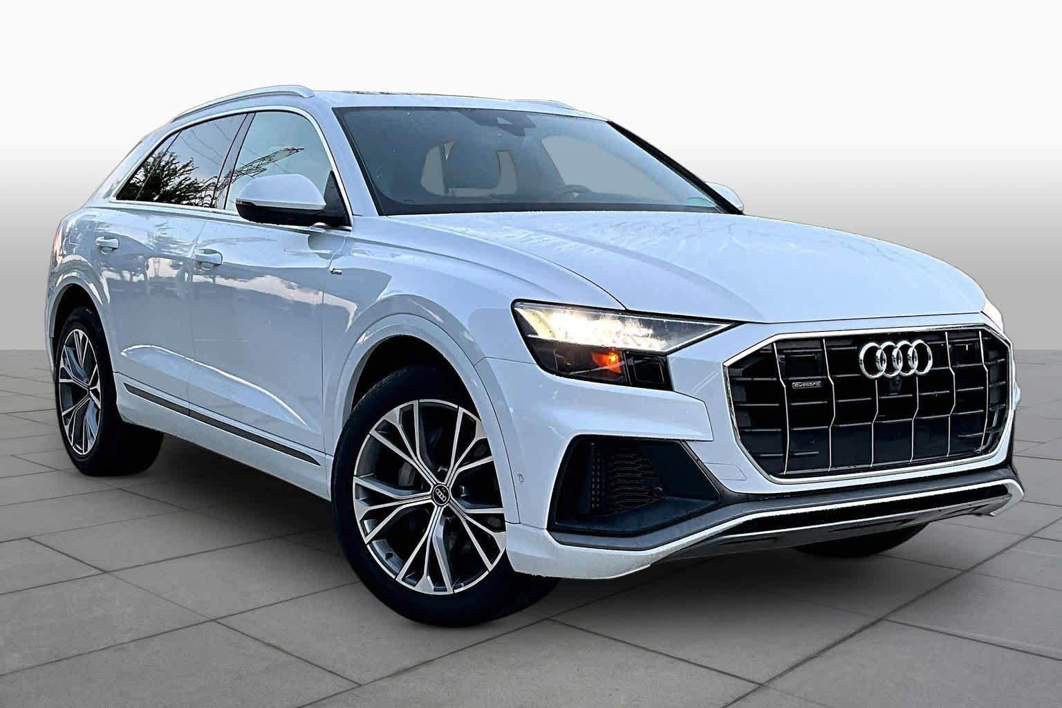 Used 2021 Audi Q8 Premium Plus w/ Premium Plus Package AWD/4WD image 3