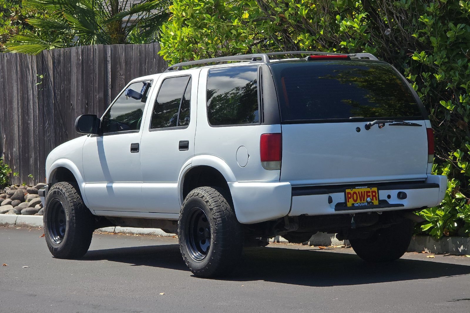 Used 2001 Chevrolet Blazer LS w/ Driver Convenience Pkg AWD/4WD image 6