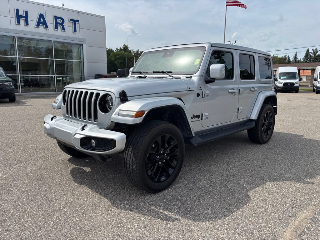 Used 2023 Jeep Wrangler Unlimited Sahara AWD/4WD image 7