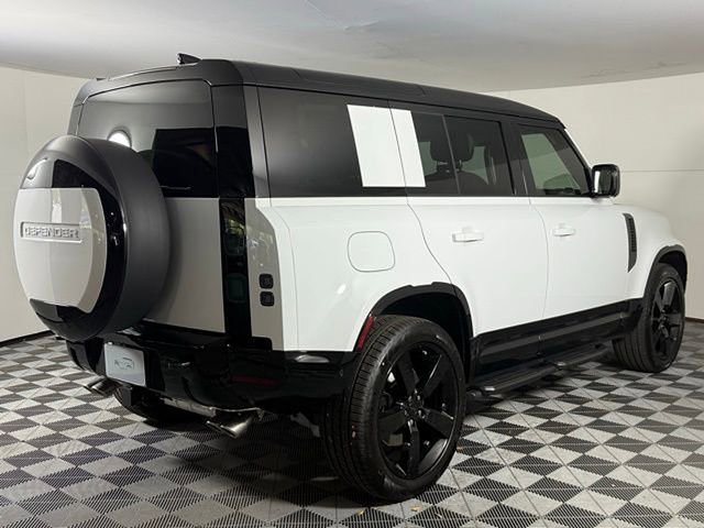 New 2026 Land Rover Defender 110 V8 image 8