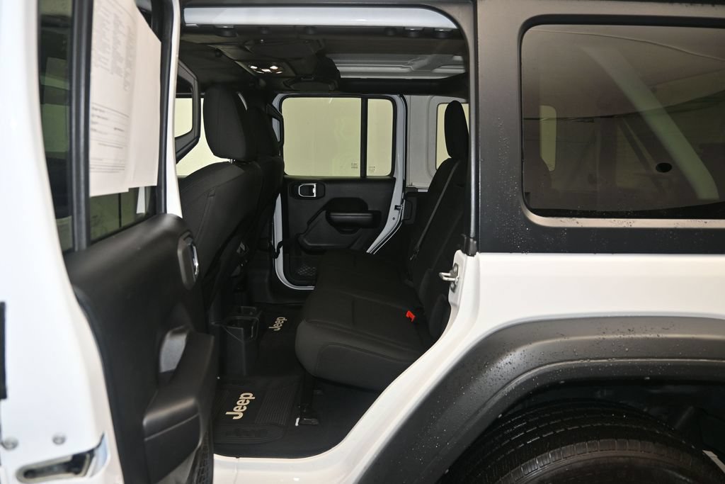 Used 2021 Jeep Wrangler Unlimited Sport AWD/4WD image 20