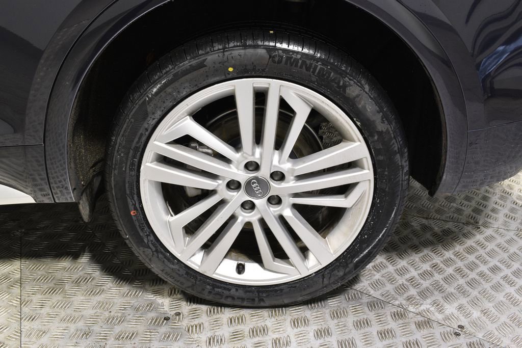 Used 2019 Audi Q5 2.0T Premium Plus w/ Premium Plus Package image 36
