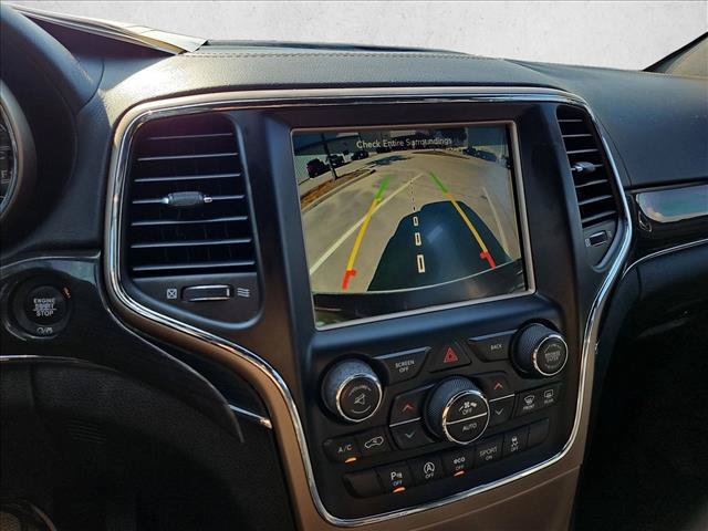 Used 2017 Jeep Grand Cherokee Overland RWD image 14