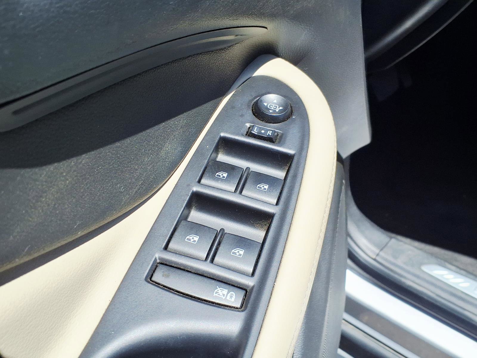 Used 2017 Buick Envision Preferred image 18