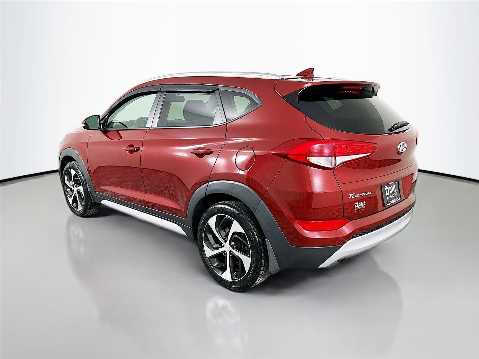 Used 2018 Hyundai Tucson Sport image 5
