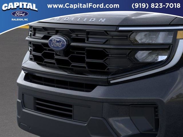 New 2025 Ford Expedition Active image 17