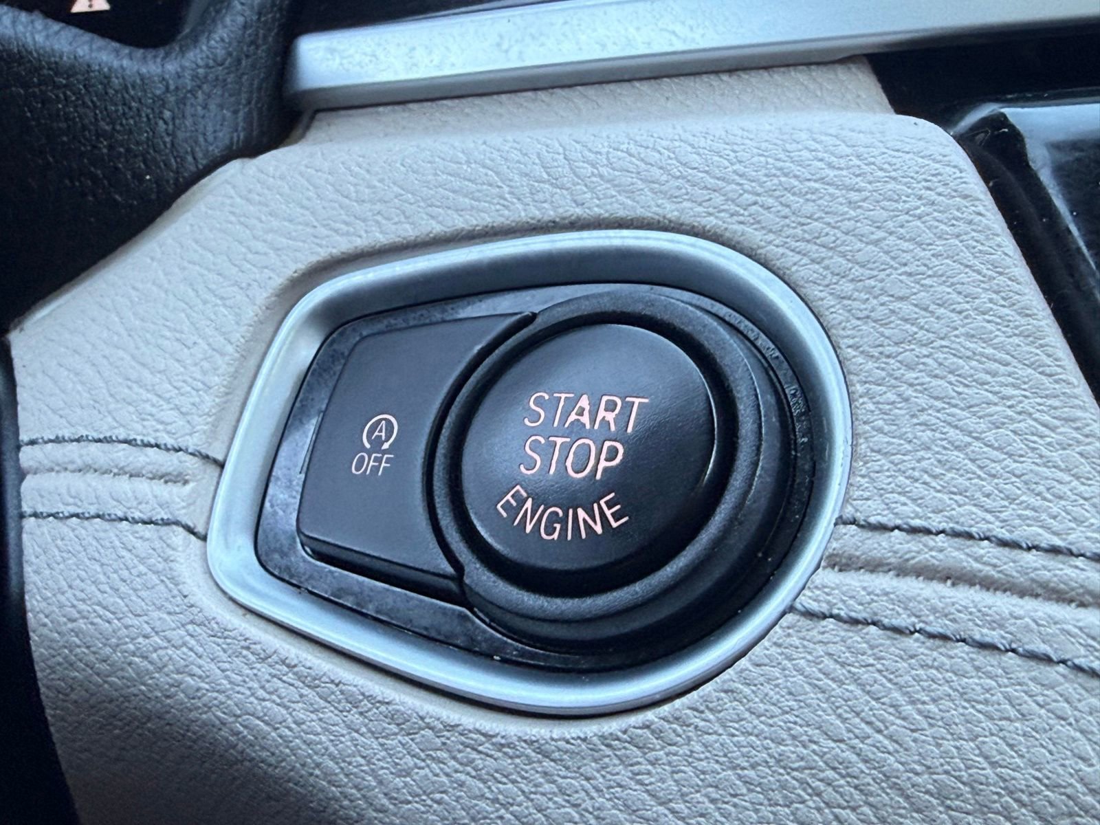 Used 2019 BMW X2 sDrive28i image 23