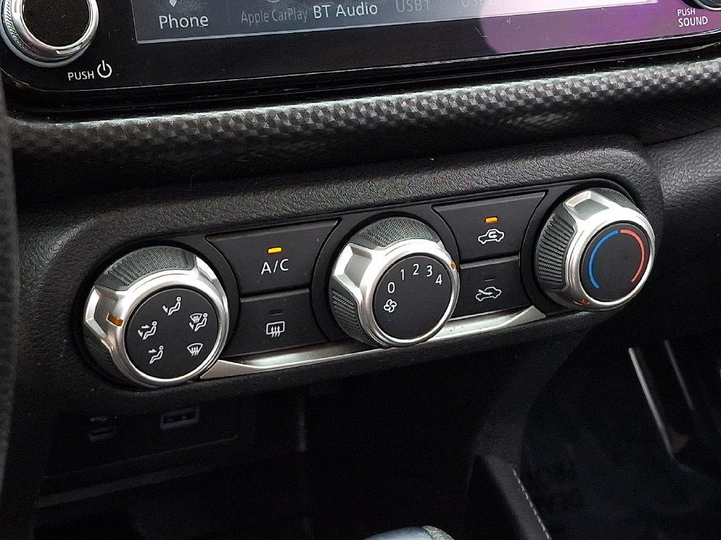 Used 2023 Nissan Kicks SV w/ Interior Electronics Package FWD image 15