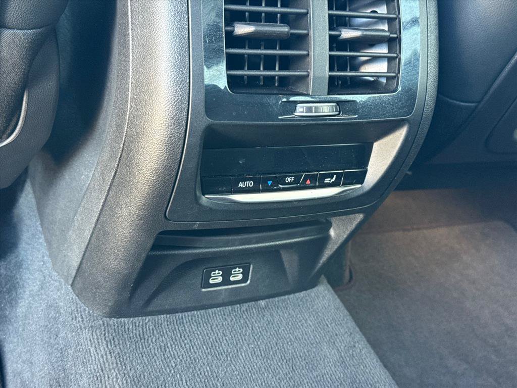 Used 2024 BMW X3 xDrive30i AWD/4WD image 12