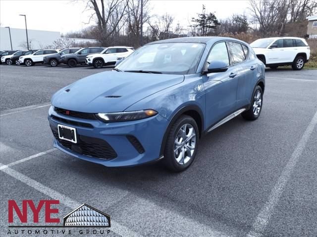 New 2024 Dodge Hornet R/T Plus w/ Tech Pack Plus w/o Parking AWD/4WD image 8