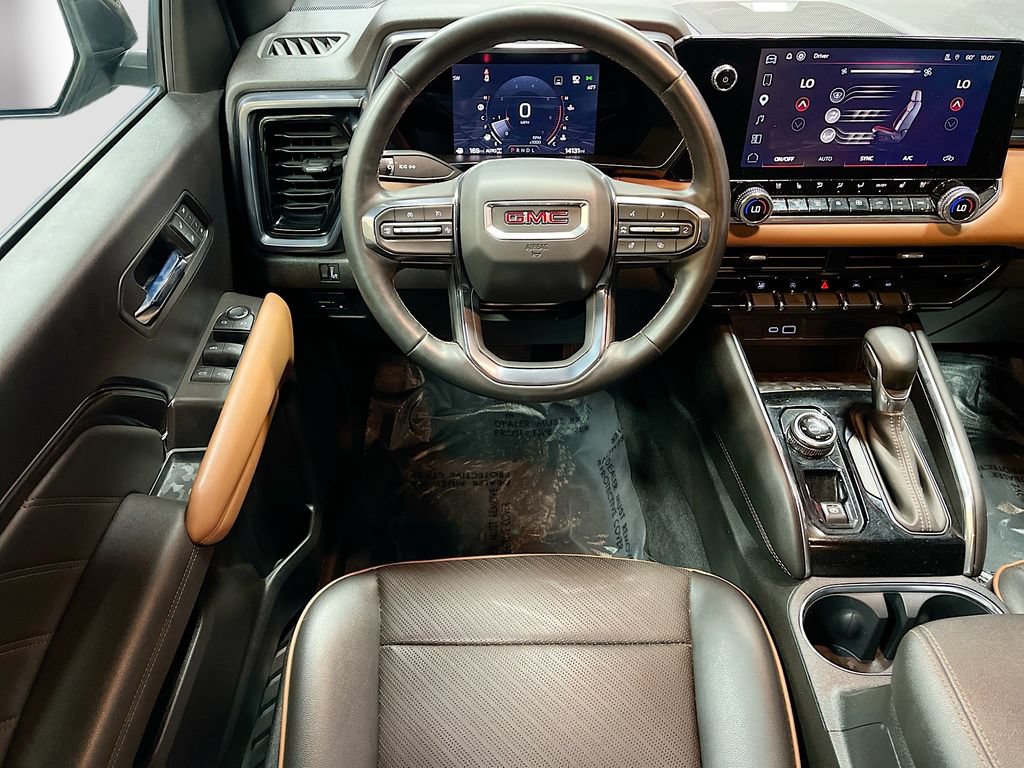 Used 2023 GMC Canyon AT4 w/ AT4 Premium Package AWD/4WD image 23