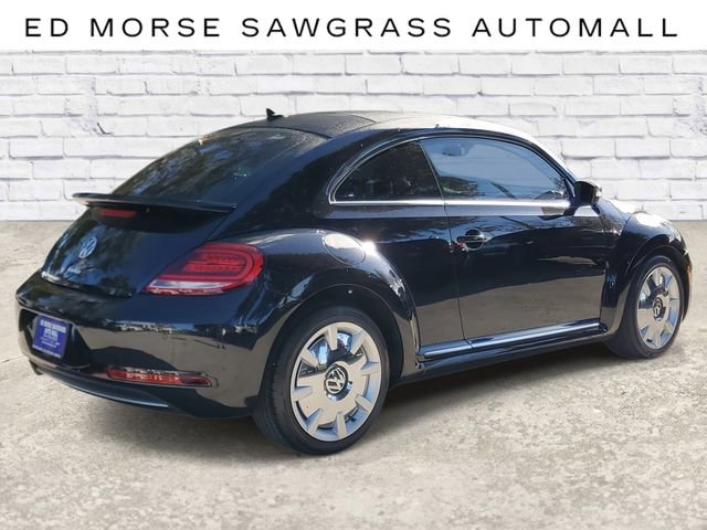 Used 2019 Volkswagen Beetle 2.0T SE image 4