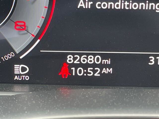 Used 2021 Audi Q8 Premium w/ Convenience Package AWD/4WD image 22