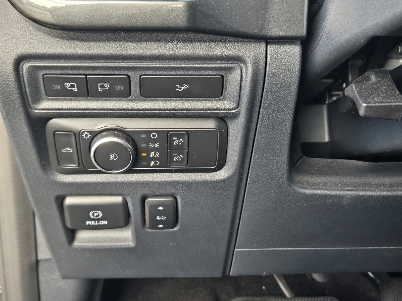 Used 2022 Ford F150 XLT w/ Equipment Group 302A High image 28