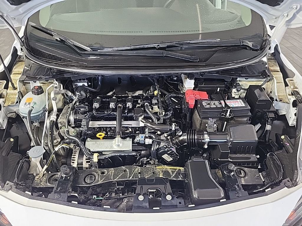 Used 2024 Nissan Versa S image 14