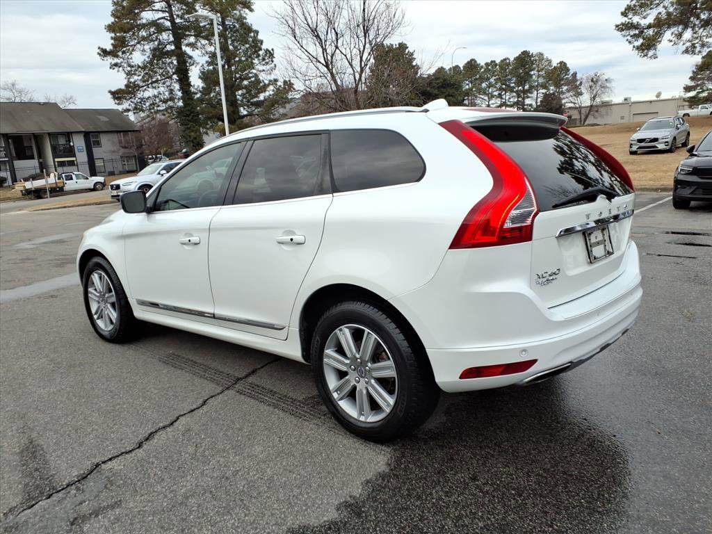 Used 2017 Volvo XC60 T5 Inscription w/ Preferred Option Package image 7