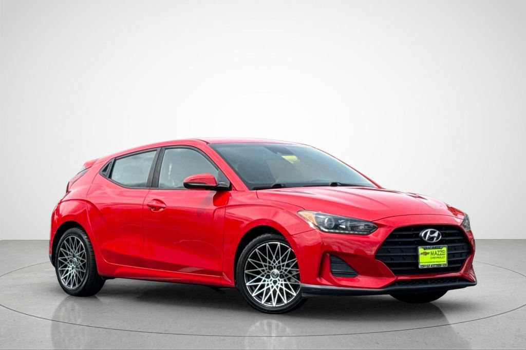 Used 2019 Hyundai Veloster 2.0 FWD image 2