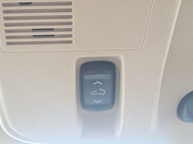 Used 2011 Buick Enclave CXL w/ Trailering Provision Package image 34