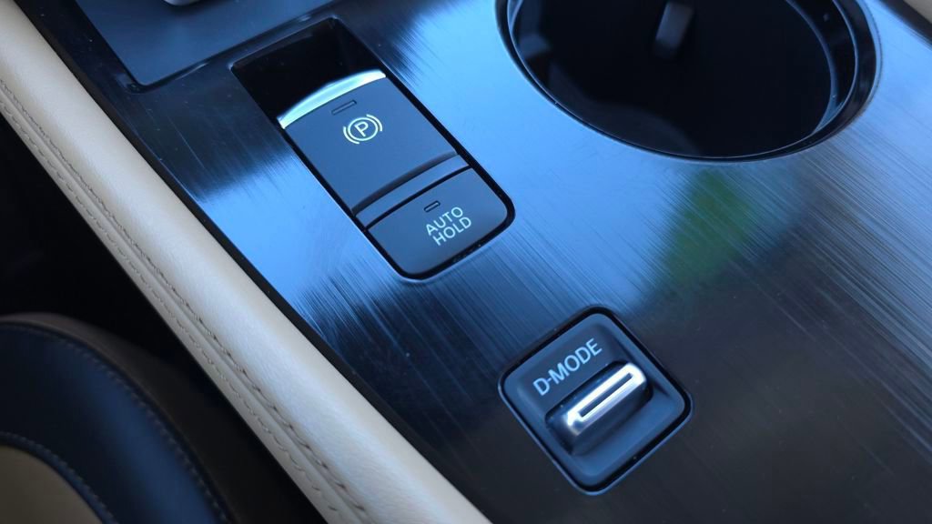 Used 2023 Nissan Rogue Platinum w/ Platinum Premium Package image 41