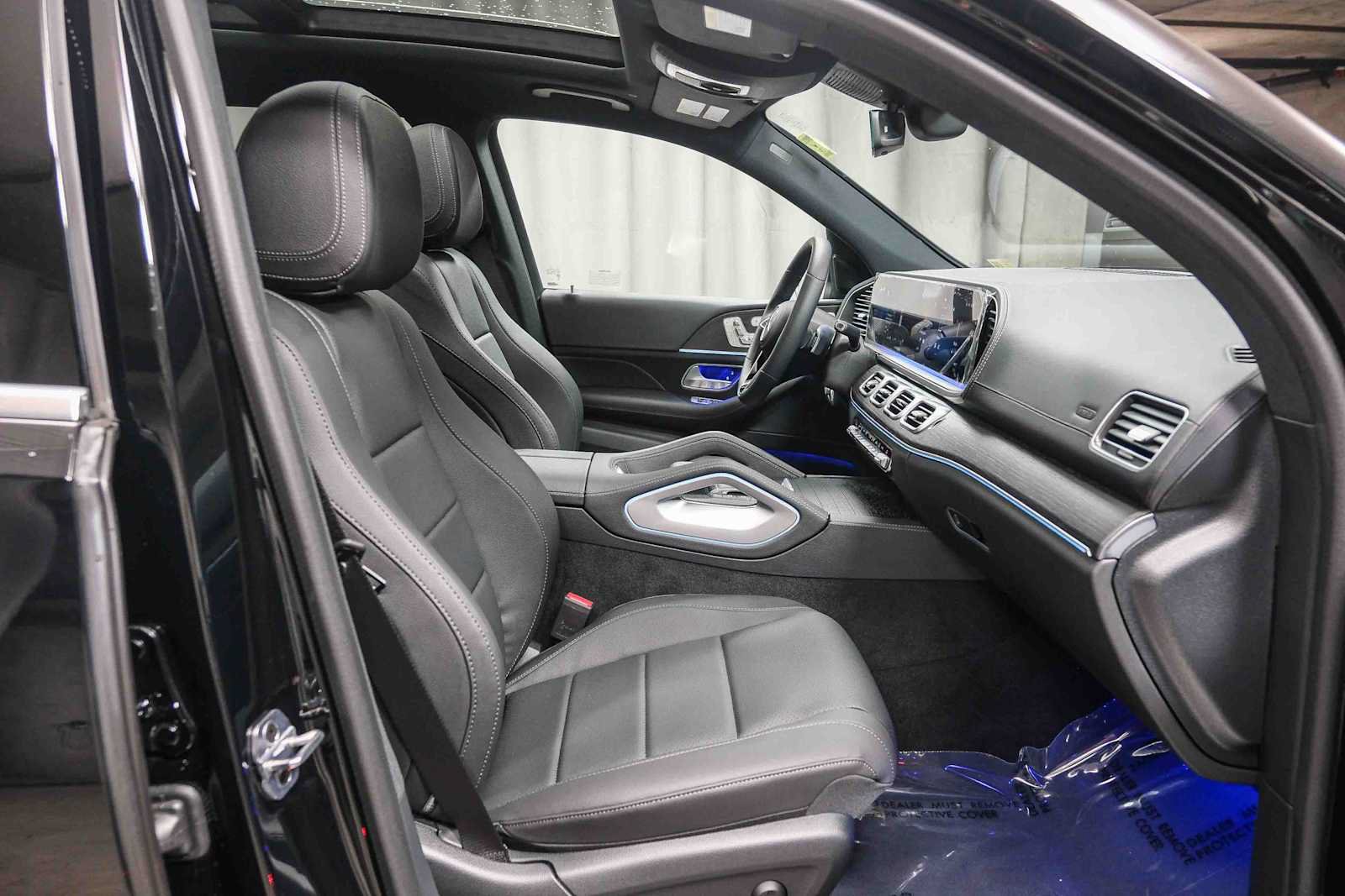 Certified 2024 Mercedes-Benz GLS 450 4MATIC image 22