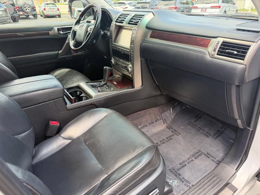 Used 2014 Lexus GX 460 Luxury AWD/4WD image 31
