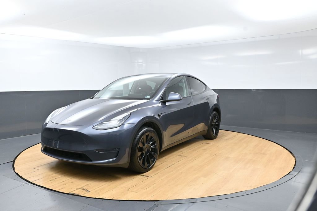 Used 2023 Tesla Model Y Long Range AWD/4WD image 6
