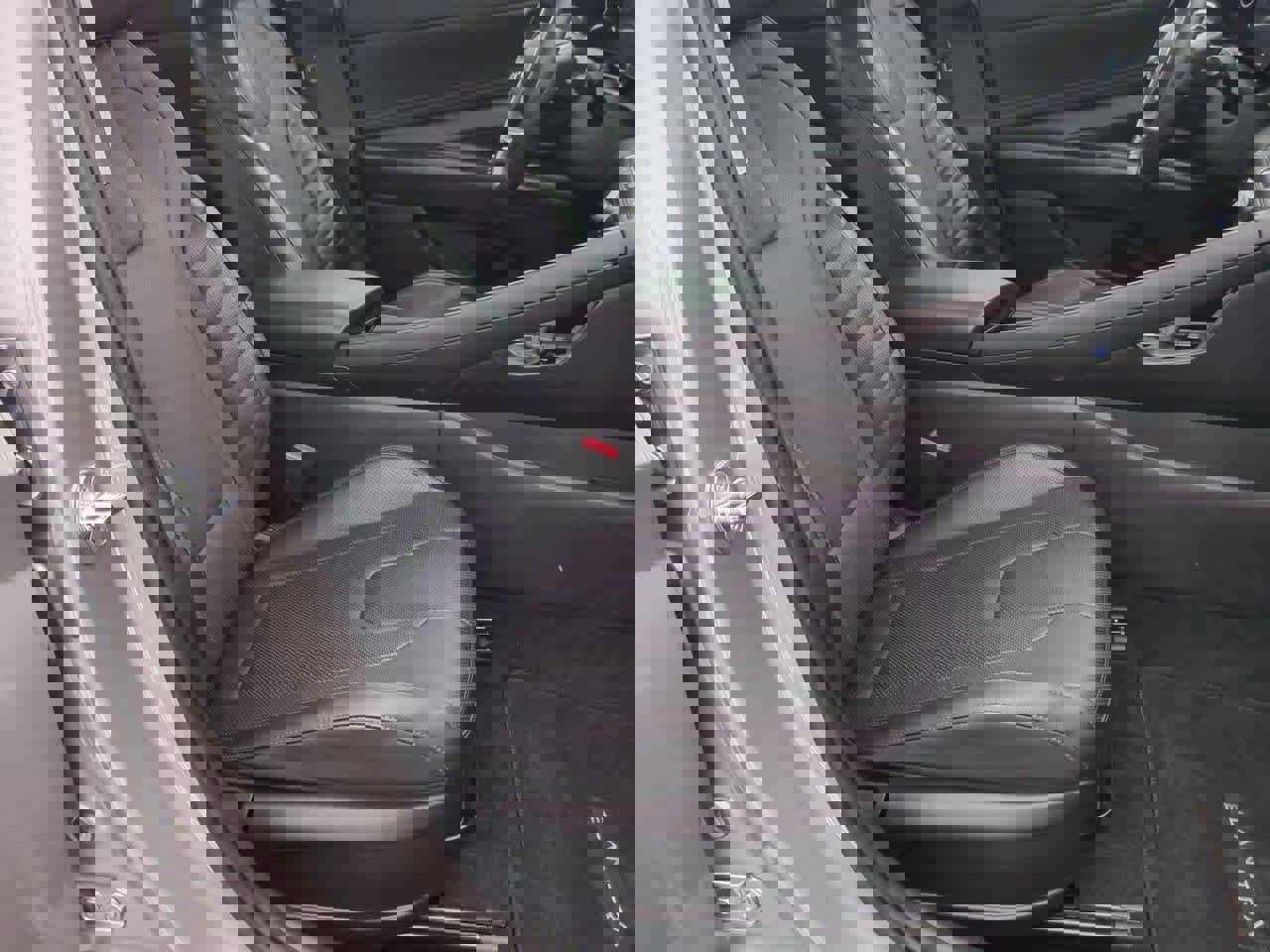 Used 2023 Hyundai Elantra Limited image 22