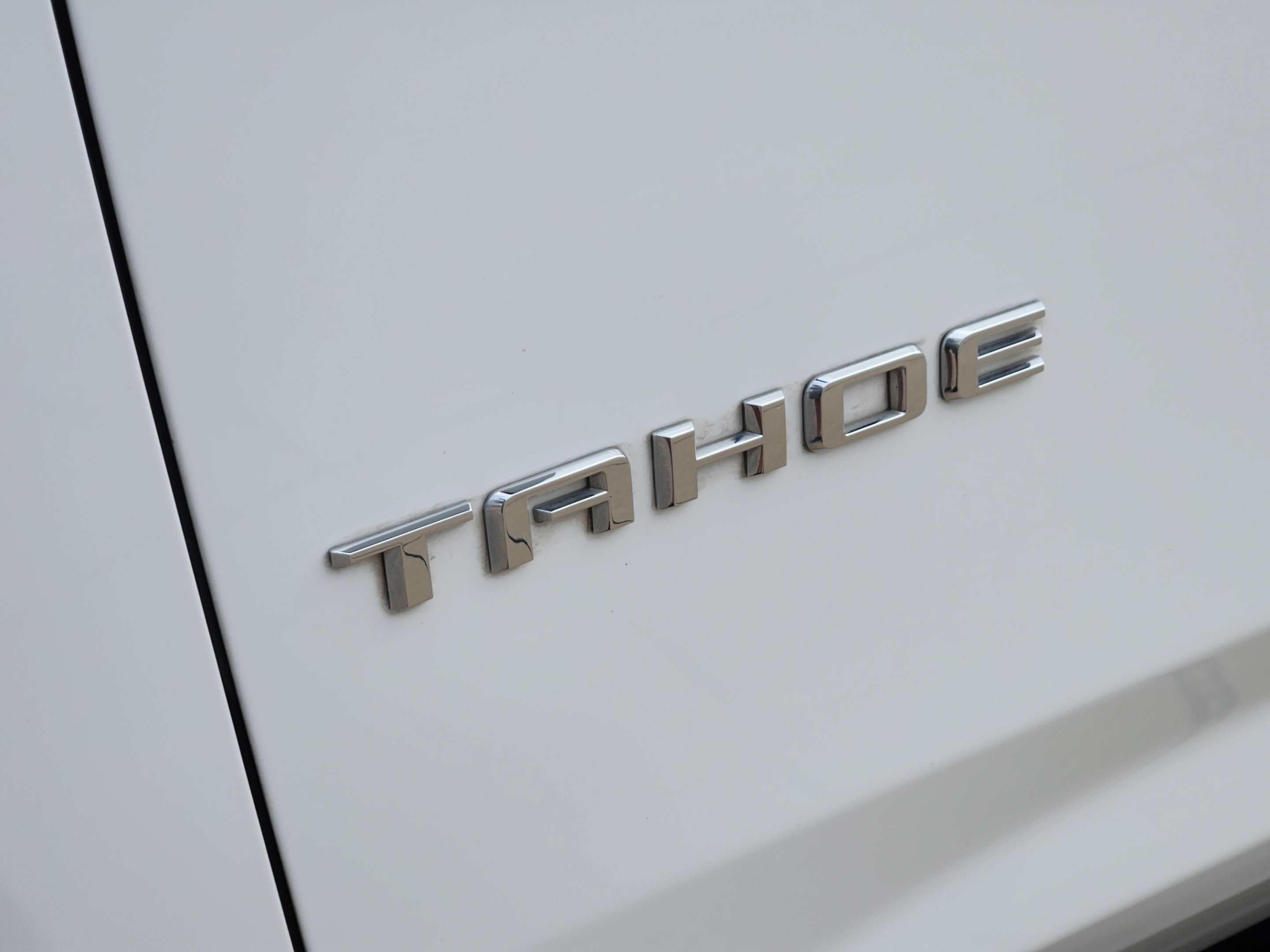 Used 2022 Chevrolet Tahoe LT w/ Luxury Package RWD image 36