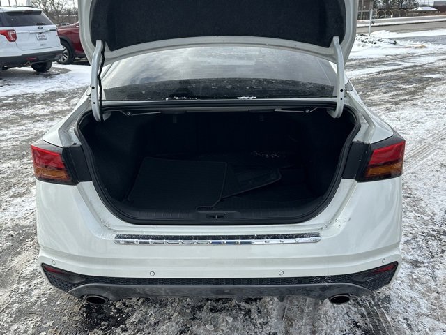 Certified 2022 Nissan Altima 2.5 SR image 14