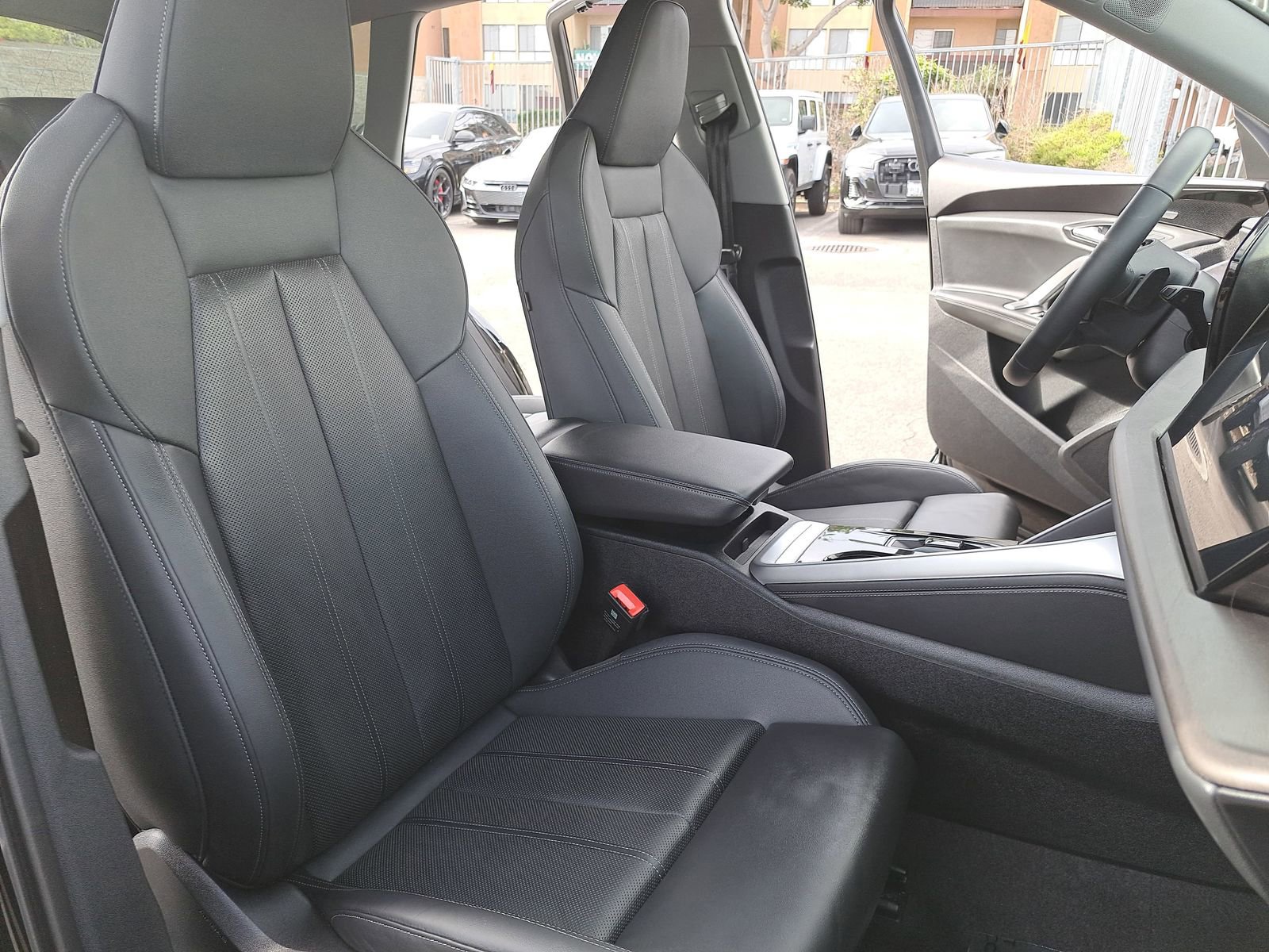 Certified 2025 Audi Q5 Prestige image 10